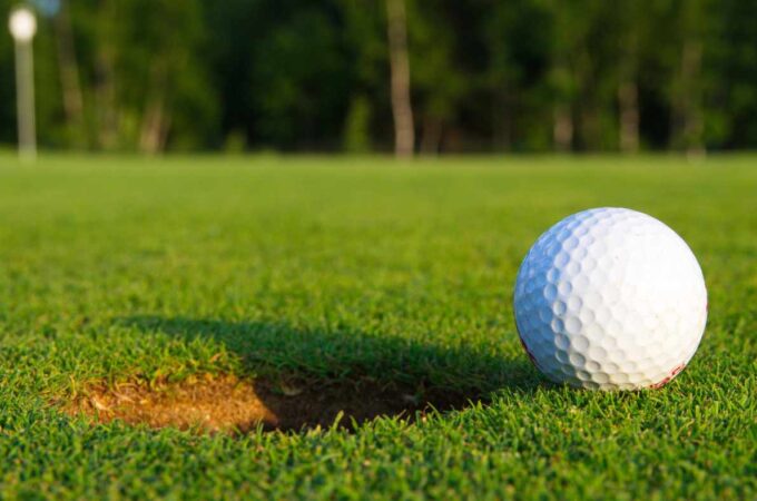 Decoding Golf Course Real Estate: Acreage Unveiled!