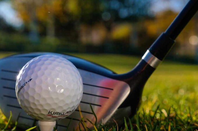 How to Wash a Down Jacket with Golf Balls: A Comprehensive Guide