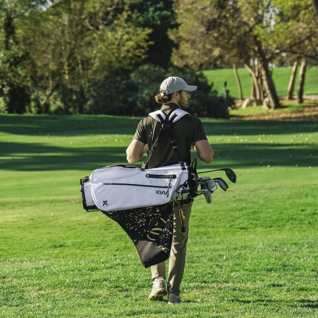 KVV lightweight stand golf bag with 7-way dividers and dual adjustable straps