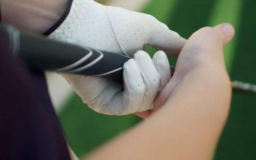 Which Hand Do You Wear A Golf Glove On