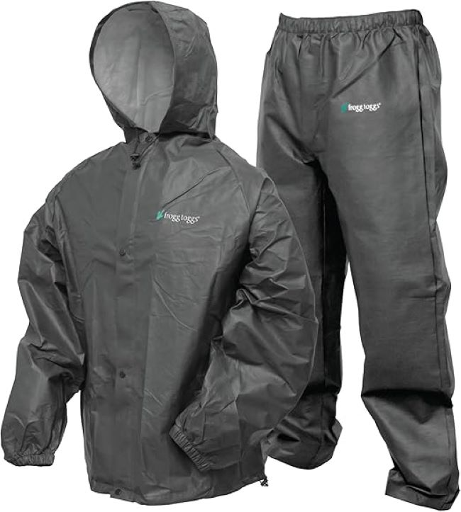 FROGG TOGGS Pro Lite men's rain suit with dependable waterproof protection for wet weather golfing conditions