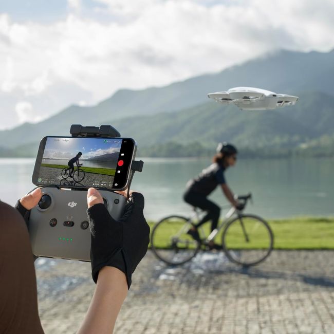 DJI Neo Fly More Combo with included accessories